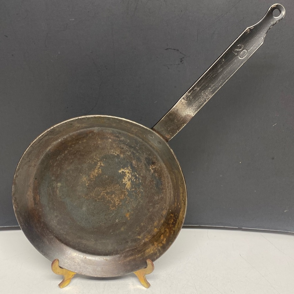 Matfer Bourgeat Black Steel Crepe Pan Cowboy Skillet # 20 Sauté